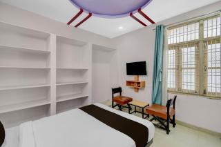 Hotel O De Alphabet Home Stays@NTPC - 9