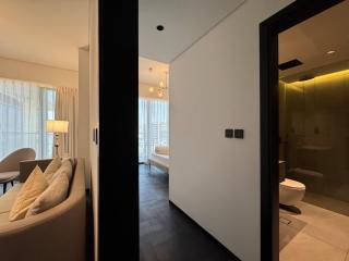 Modern 1-Bedroom Apartment in Al Jaddaf near Downtown Dubai & Dubai Creek - 4