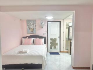 Baan Kalaya Homestay - 4