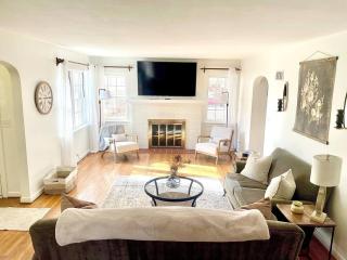 The State House - Sleeps 10 - 9