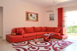 Red Apartment - 5
