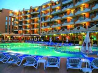 Grenada - First Line & Pool - 9