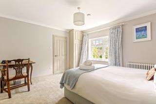 Montpellier House, Centrally Located, Large Garden - 6