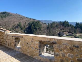 Maison de charme 9 pers Piscine intérieure et vue - 7