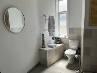 Westhill Place - 6