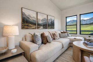 Luxury New Build w Ski Storage Fire Pit BBQ 1122 - 9