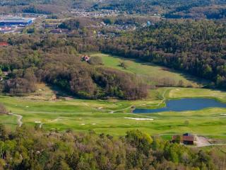 Townhouse with spa near Gothenburg and Hill's Golf Club - 8