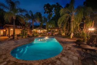 Tropical Paradise-Main House - Team Joseph Ellen - 0