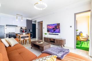 Urban Westlands 1BR Near GTC with Rooftop Pool and Gym - 0