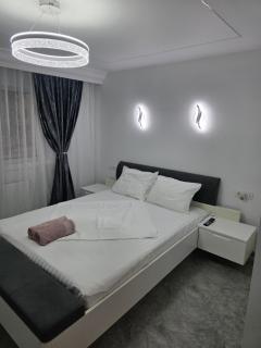 Sky luxury apartment - 7