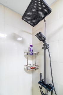 Urban Westlands 1BR Near GTC with Rooftop Pool and Gym - 9
