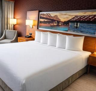 Radisson Hotel La Crosse - 8