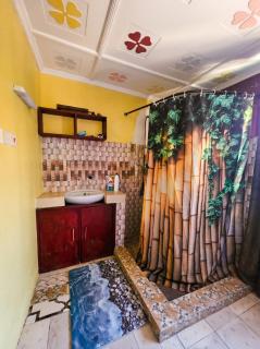 Mnchunge's Residence - 4