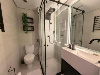 Conforto, Estilo e Vista para a Piscina - 4