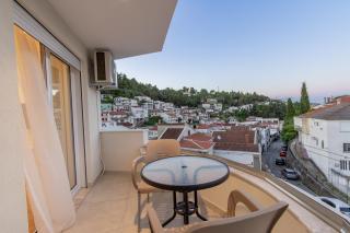 Nuhi Residence - 1