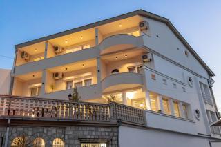 Nuhi Residence - 9