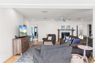 Blue Horizon House - 3BR Oceanfront - 2