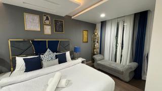 GOLD CREST Serviced Apartments - 1
