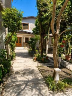 Villa Halili - The Garden Retreat - 4