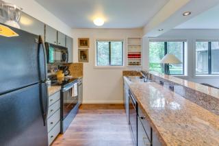 Walk to Sun Valley Village: Condo w/ Deck! - 2