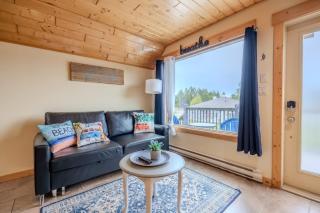 Mountain View Chalet - 0