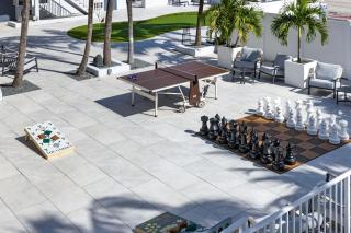 King Suite Near Ocean Blvd near the Beach - 4