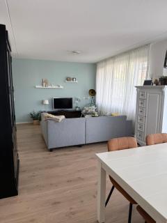 Licht & ruim appartement, hartje centrum Breda - 7