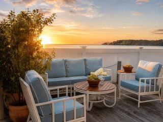 Beachfront Bliss - Stay Waiheke - 0