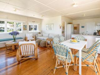 Beachfront Bliss - Stay Waiheke - Onetangi - 4