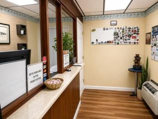 Fincastle Motor Inn - 3