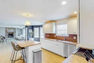 Hamptons Hideaway - 1