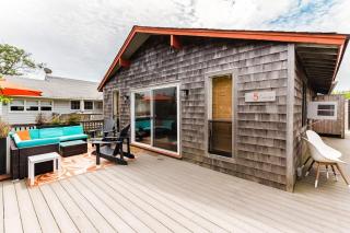 Cayuga Street Sunshine Retreat - 8