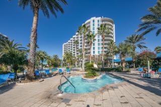 Family Resort Garden View 3rd FL Pools Beach walk and shuttle - 7