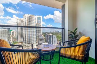 Central Westlands 1BR Near GTC -Rooftop Pool & Gym - 1