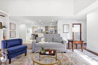 Spacious 2BR 2BA in Uptown Dallas Walk to Dining - 6