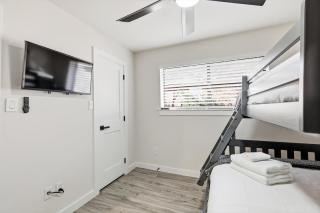 The Highland Haven 4BR Home near DFW airport - 4