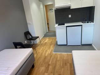Studio Sleeps 3 near National Park - 9
