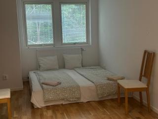 Studio Sleeps 3 near National Park - 6