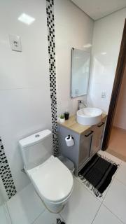 Villa Serena Garden - Quarto Cama Queen - Banheiro Compartilhado - 4