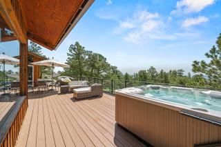 Mtn House w/ Stunning Views, Sauna, HotTub, Trails - 2
