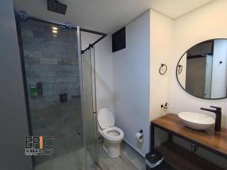 Epic Suite 307 Family Loft Airport - 9