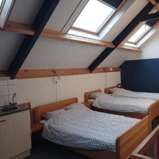 Bij de Hut - 5
