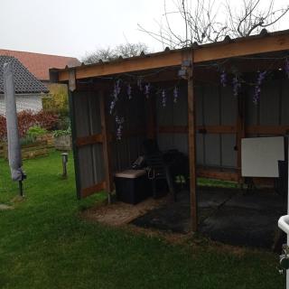 Bij de Hut - 1