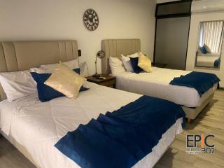 Epic Suite 307 Family Loft Airport - 2