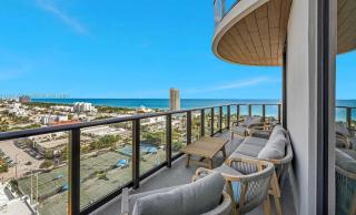 Luxury 4BR Penthouse with Panoramic Ocean Views - 5