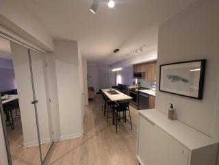 Perfectly placed stay in midtown Toronto - 5