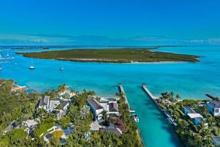 Blue Cay Villa, Luxury Beach y Canal Front Estate, Leeward, Turks y Caicos - 0