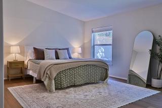 Happy's Hideaway, Downtown, Hot Tub, Sleeps 12 - 8