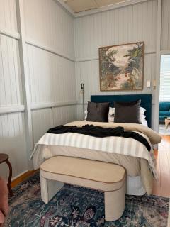 Wandal Haven On McKelligett 3 Bedrooms - 1 King 2 Doubles - Wifi - 8