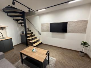 Republic Square Apartments - 8